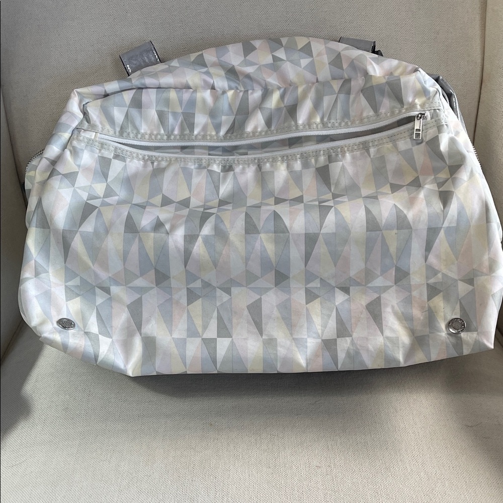 Lululemon Urban Sanctuary Bag - Black and Silver - Picture 15 of 16